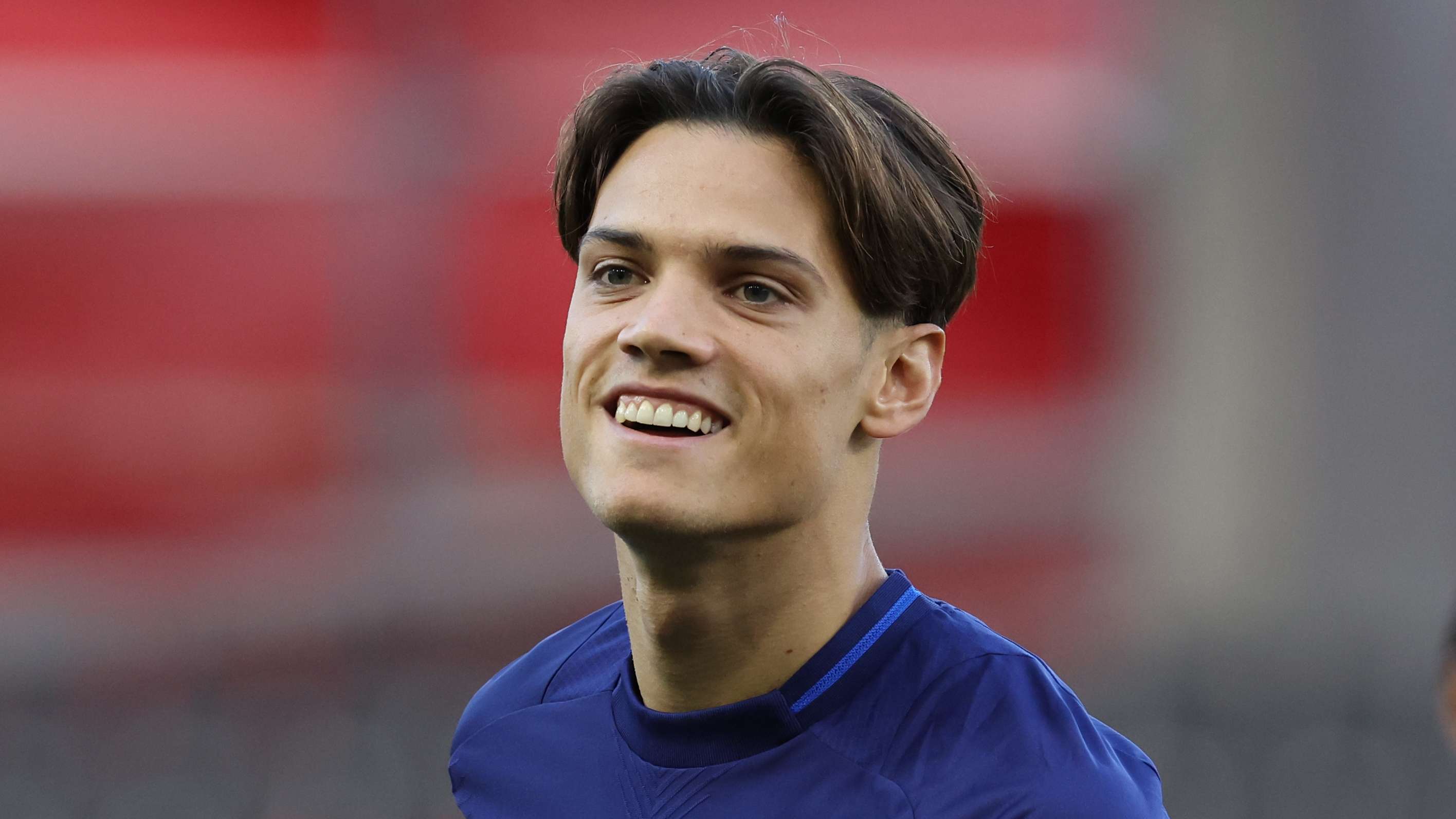 遇重大失误 遇重大失误