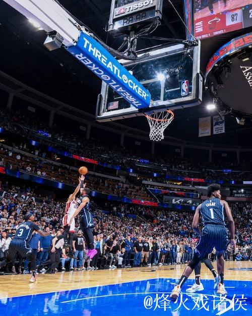 希罗绝杀热火逆转魔术 亚历山大45分雷霆9连胜